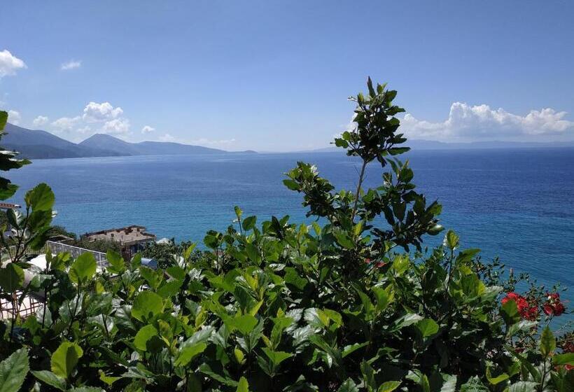 פנסיון Q Bay Apartments