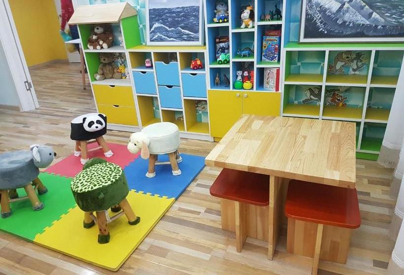 پانسیون Tara Lodge