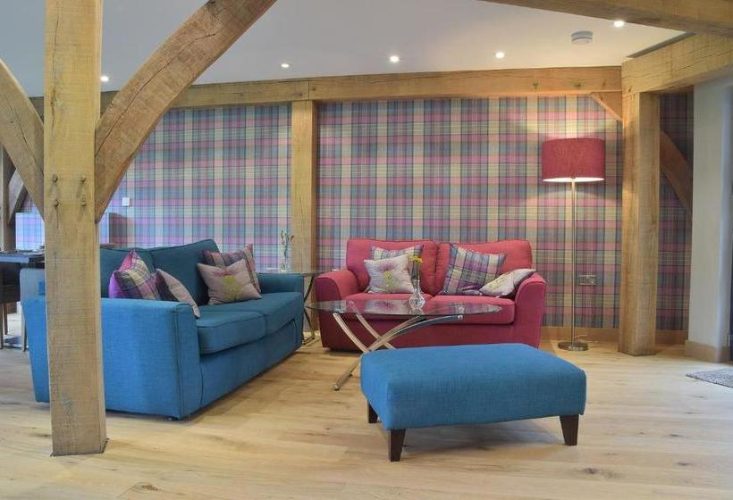 بنسيون The Loch Lomond Guesthouse