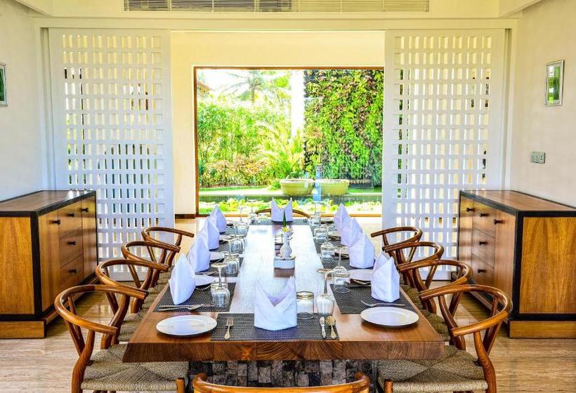 Курорт Niraamaya Private Villas Benaulim, Goa