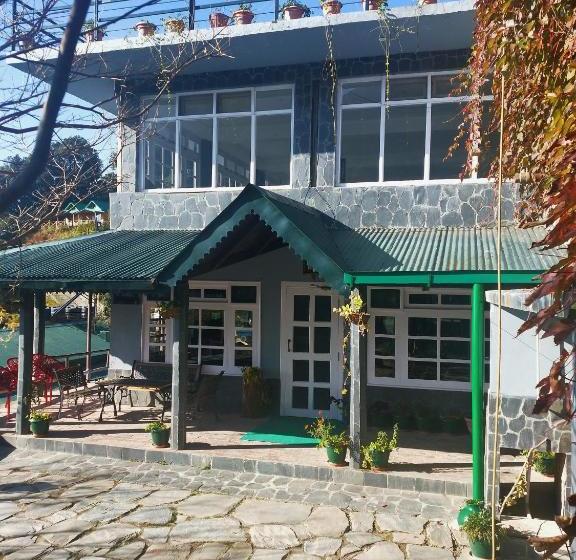 אתר נופש The Nest Cottages