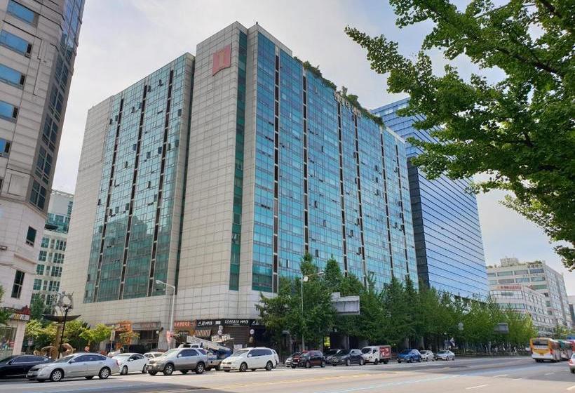 Stay And Co Residence