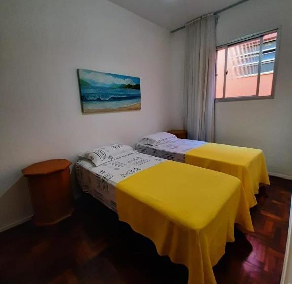 Yellow Hostel Praia Da Costa