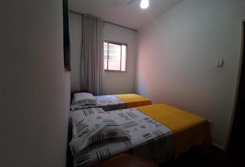 Yellow Hostel Praia Da Costa