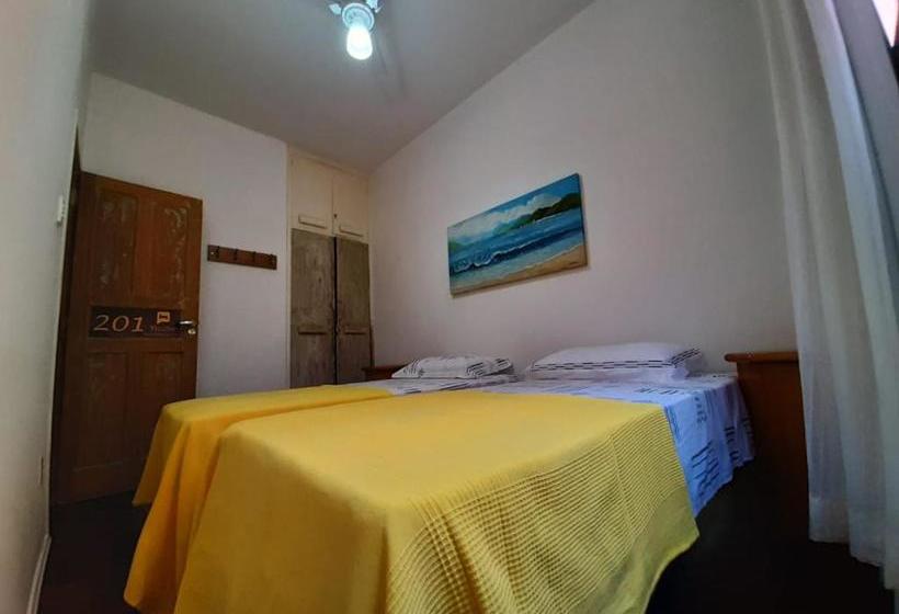 Yellow Hostel Praia Da Costa