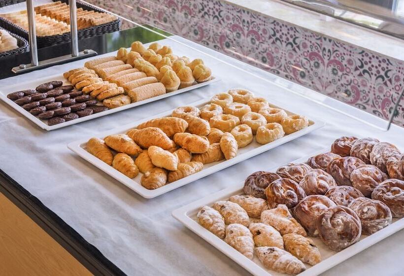 Aparthotel Cye Holiday Centre