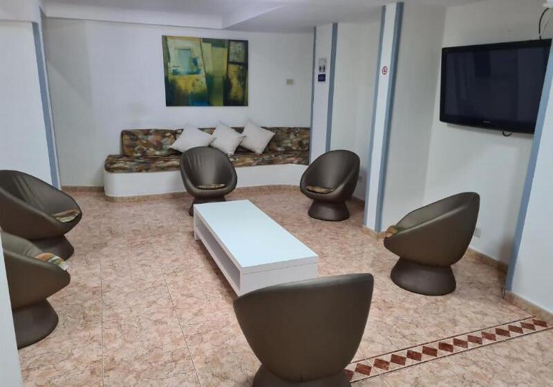 Apartamentos Catalina Park