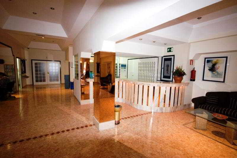 Apartamentos Catalina Park