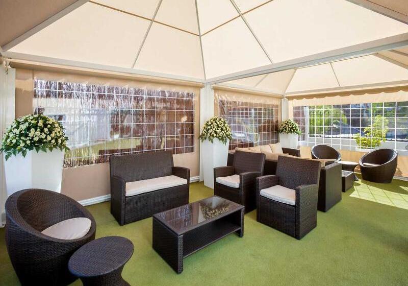 Apartamentos Los Dragos Del Norte