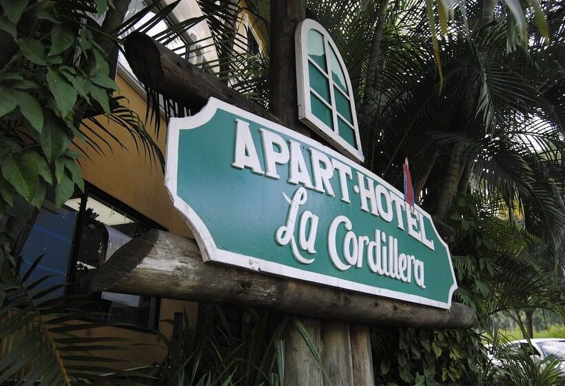 Aparthotel La Cordillera