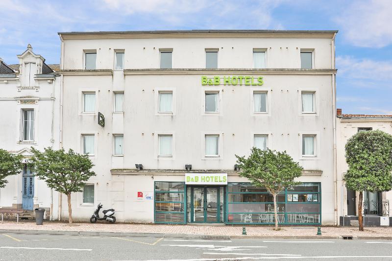 B&B HOTEL Les Sables-d'Olonne Centre Gare