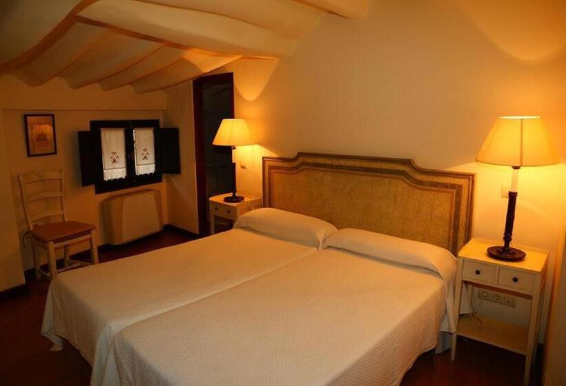 Casa Rural Las Pedrolas