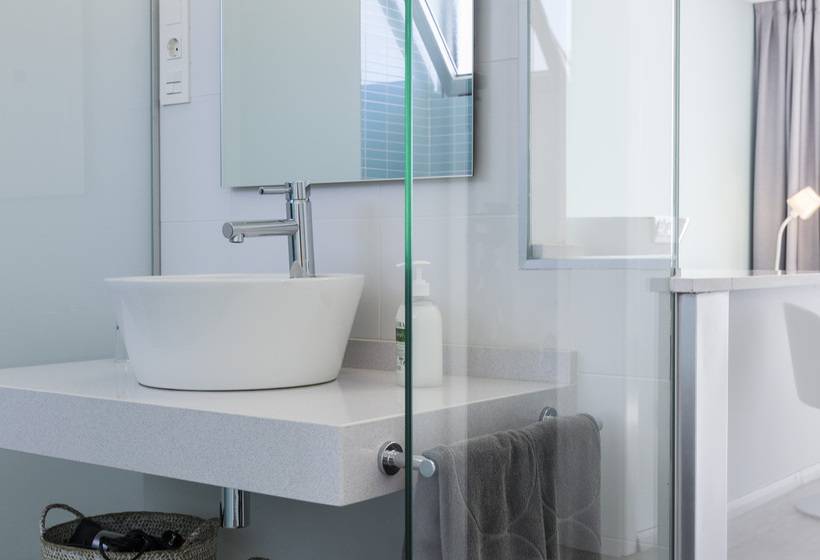 Coral Ocean View - Adults Only