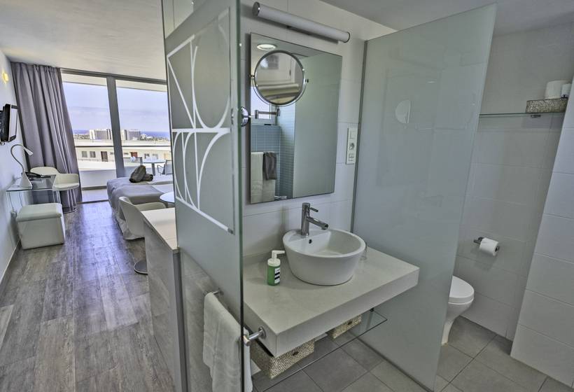 Coral Ocean View - Adults Only