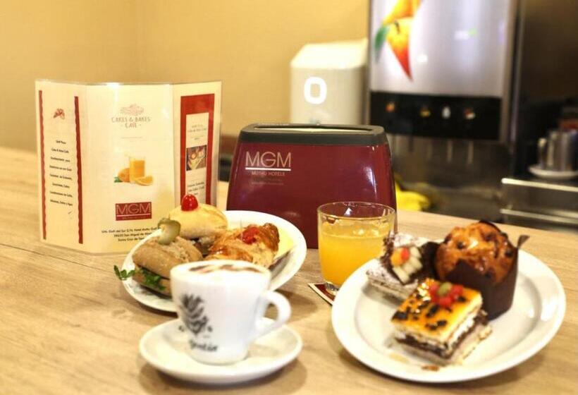 Grand Muthu Golf Plaza Hotel & Spa