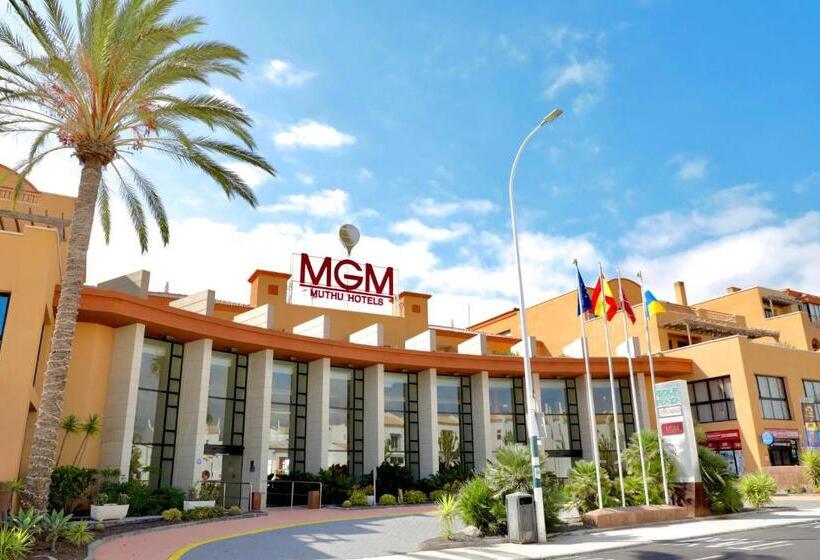 Grand Muthu Golf Plaza Hotel & Spa