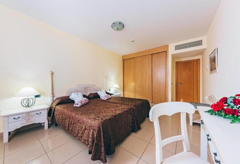 Grand Muthu Golf Plaza Hotel & Spa