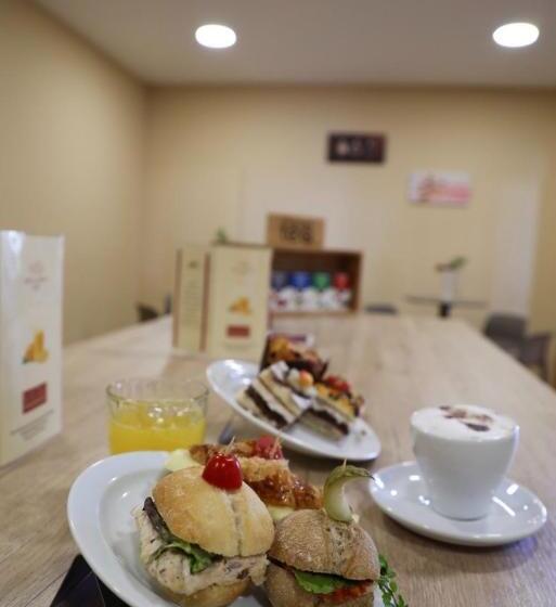 Grand Muthu Golf Plaza Hotel & Spa