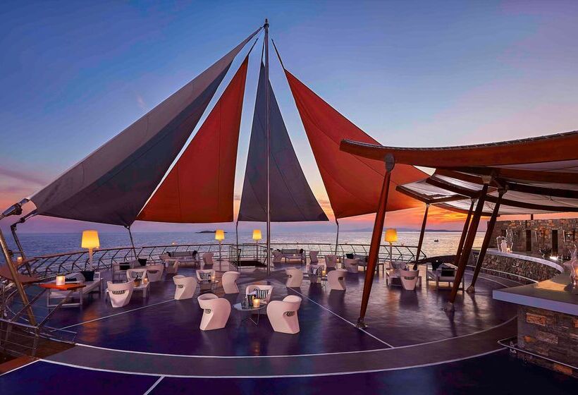 Grand Resort Lagonissi