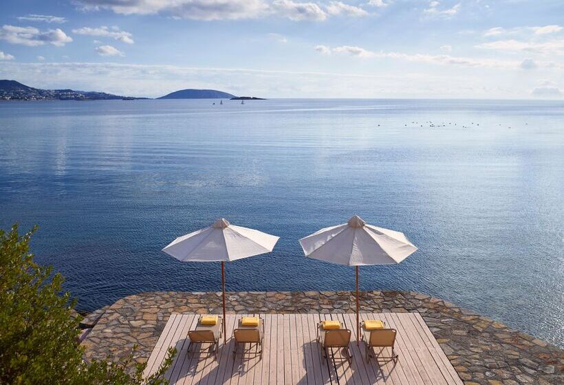 Grand Resort Lagonissi