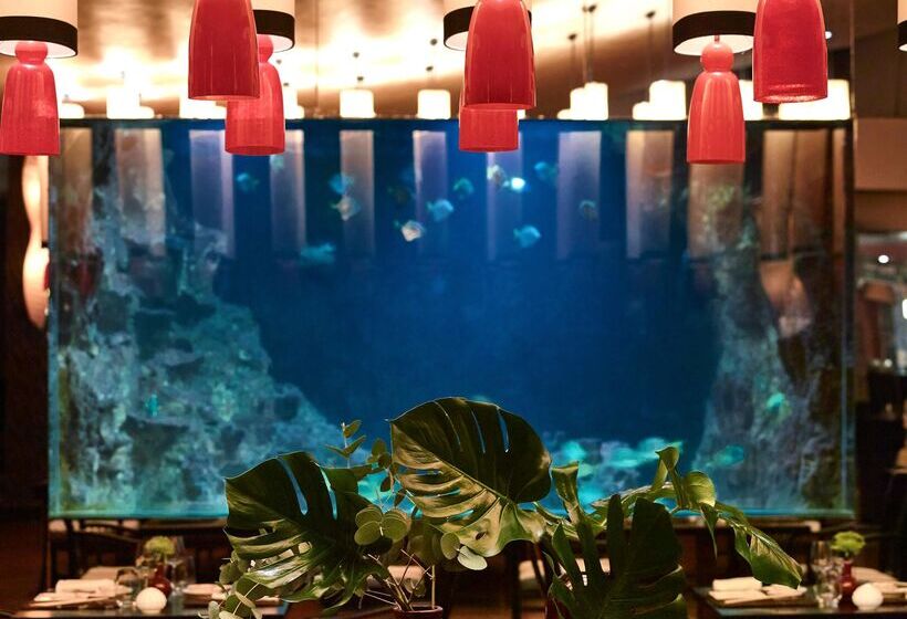 Grand Resort Lagonissi