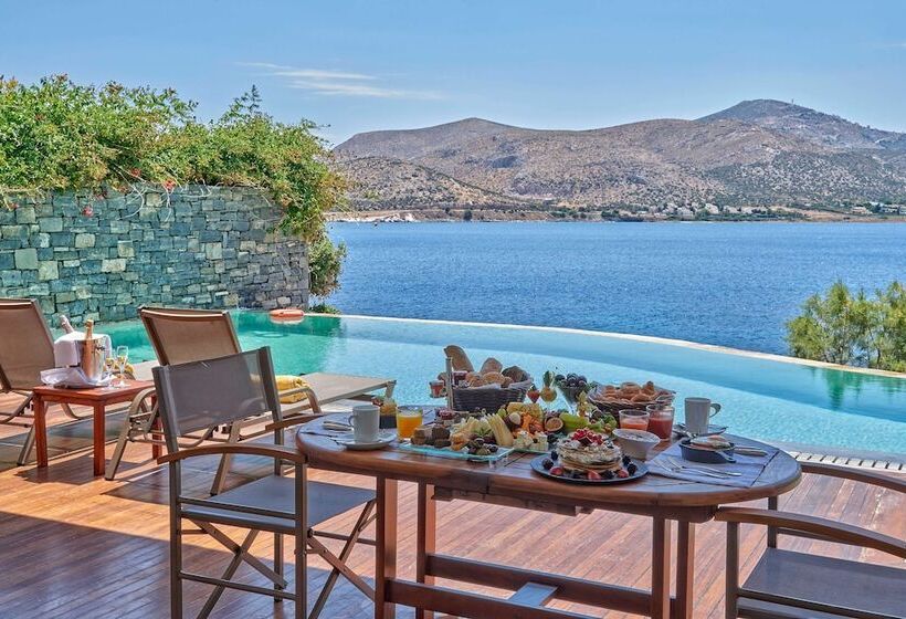 Grand Resort Lagonissi