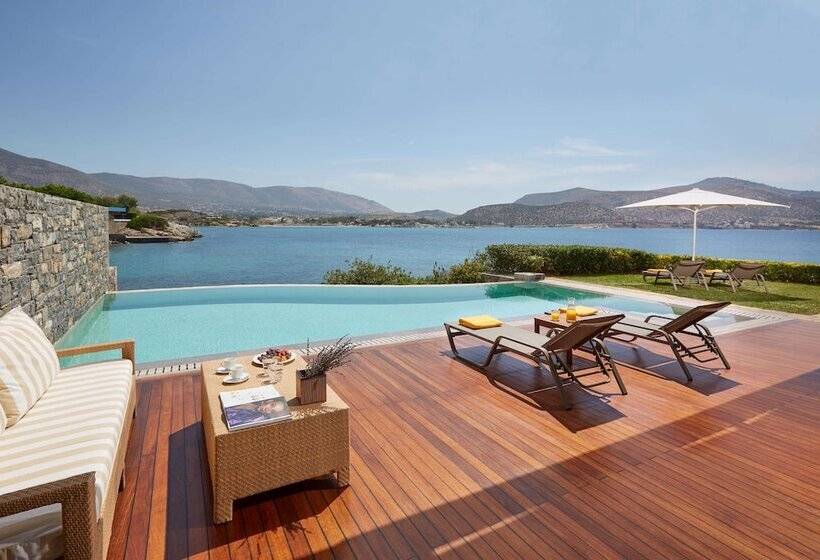 Grand Resort Lagonissi