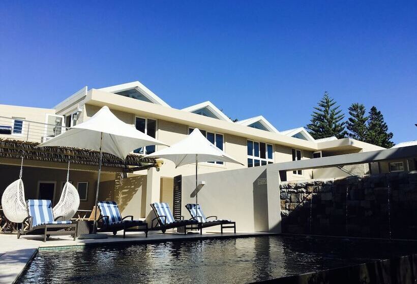 호텔 Abalone Guest Lodge