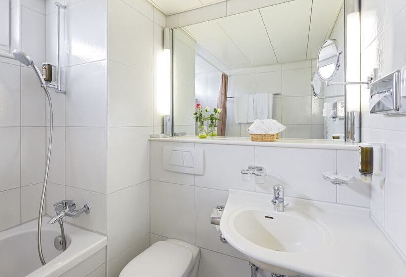 Отель Achesa Homes