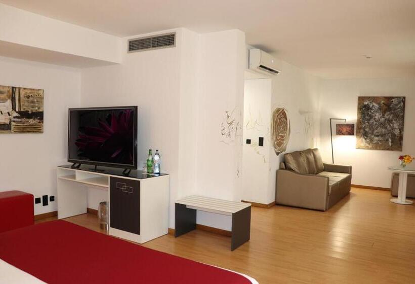 فندق Amadeos   Matosinhos   Porto