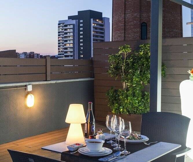 Отель Attica 21 Barcelona Mar