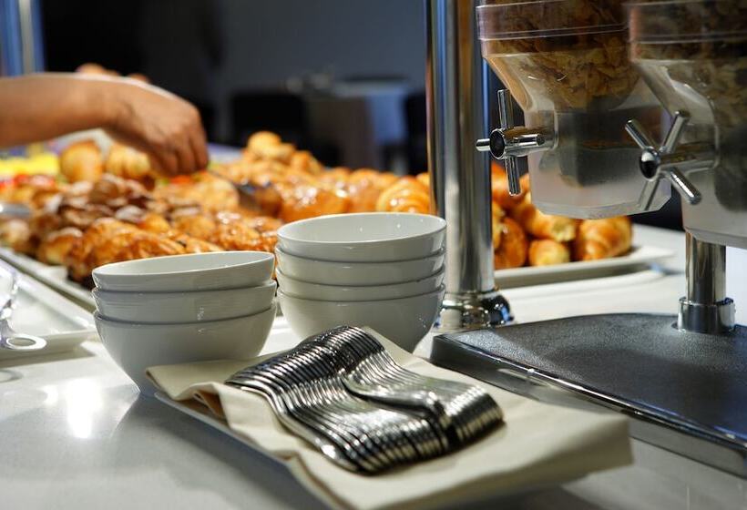 Отель Attica 21 Barcelona Mar