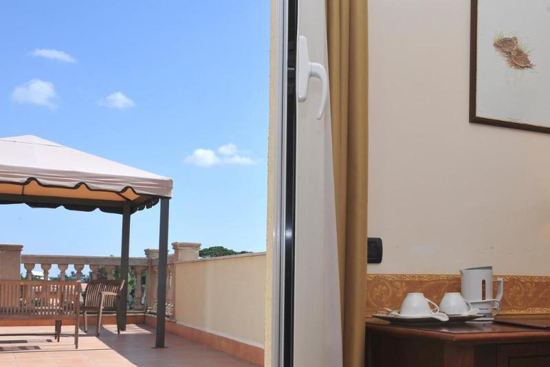 هتل Aurelius Art Gallery