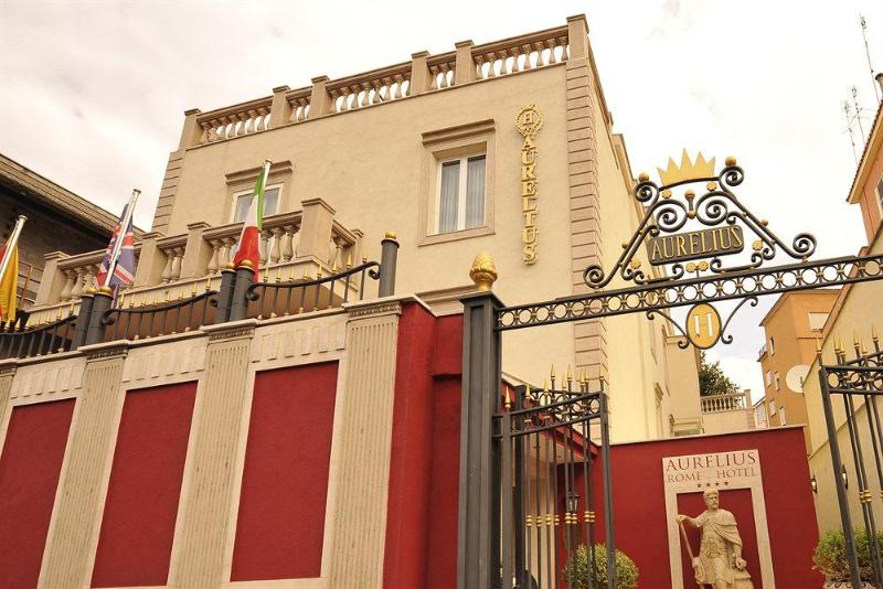 هتل Aurelius Art Gallery