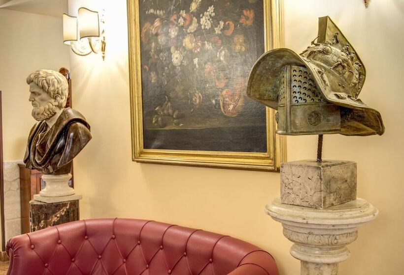 هتل Aurelius Art Gallery