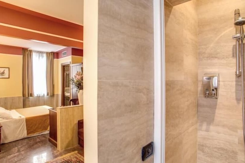 هتل Aurelius Art Gallery