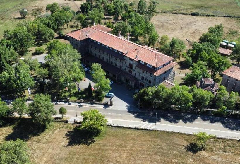 Отель Balneario De Corconte