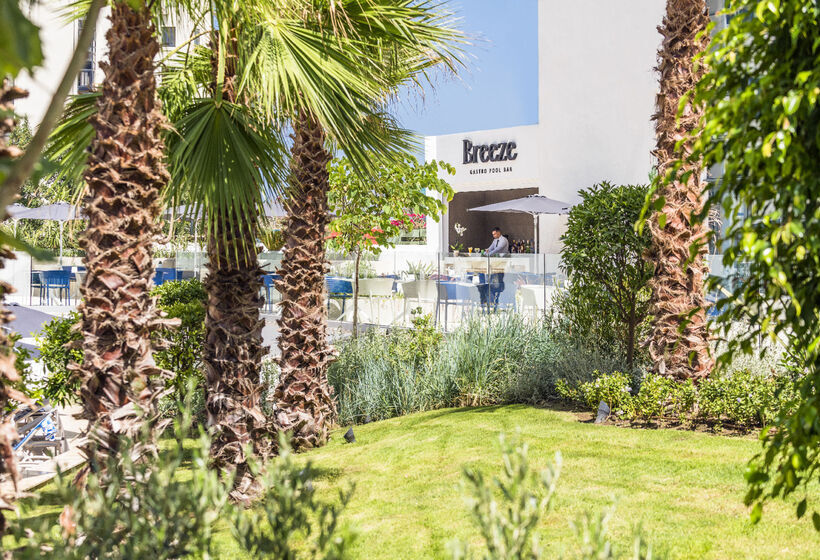 هتل Barcelo Tanger