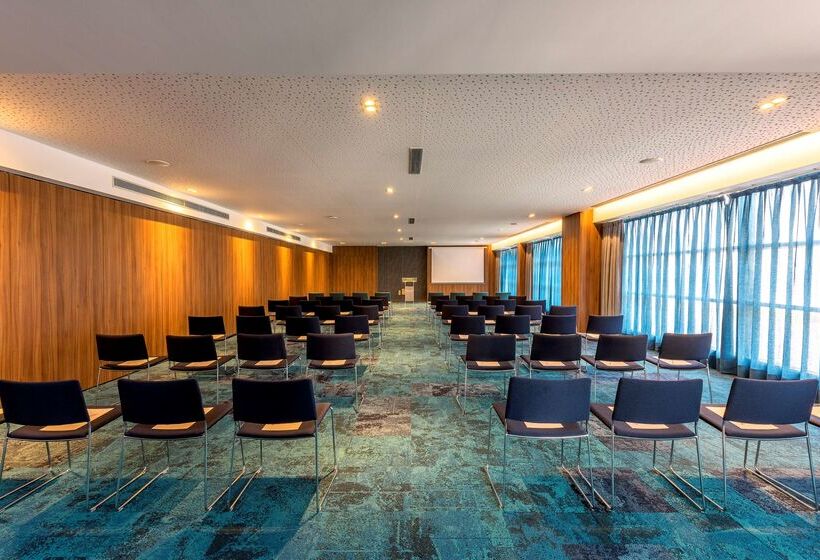 هتل Barcelo Tanger