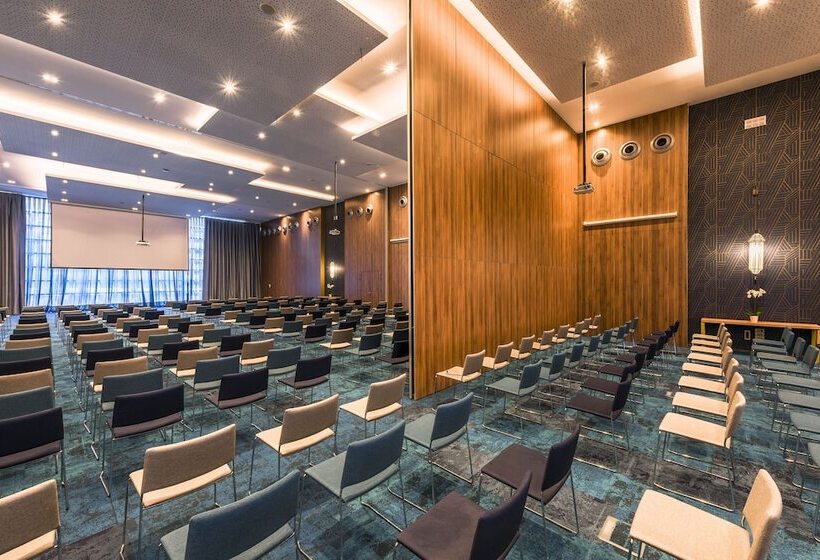 هتل Barcelo Tanger