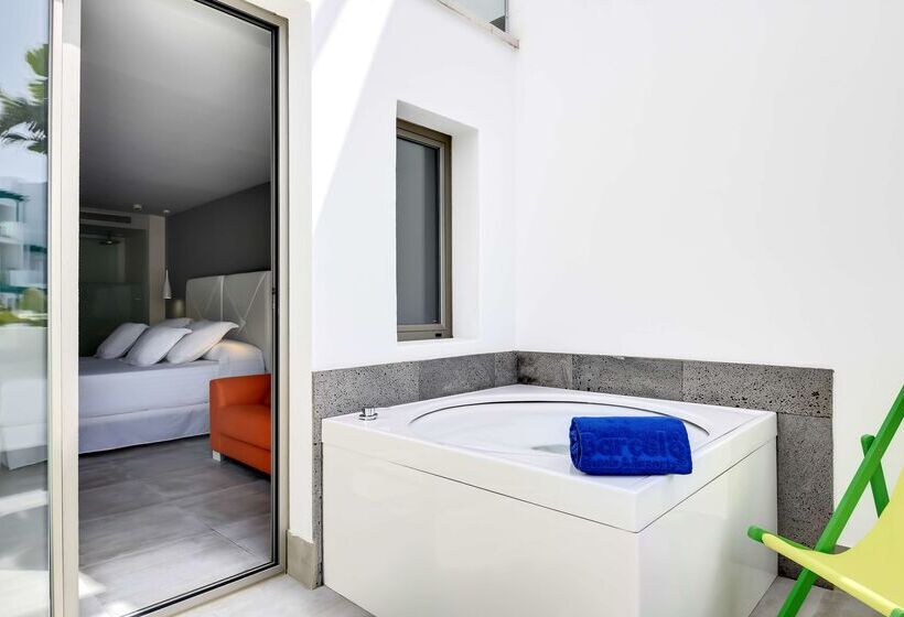 ホテル Barcelo  Teguise Beach - Adults Only