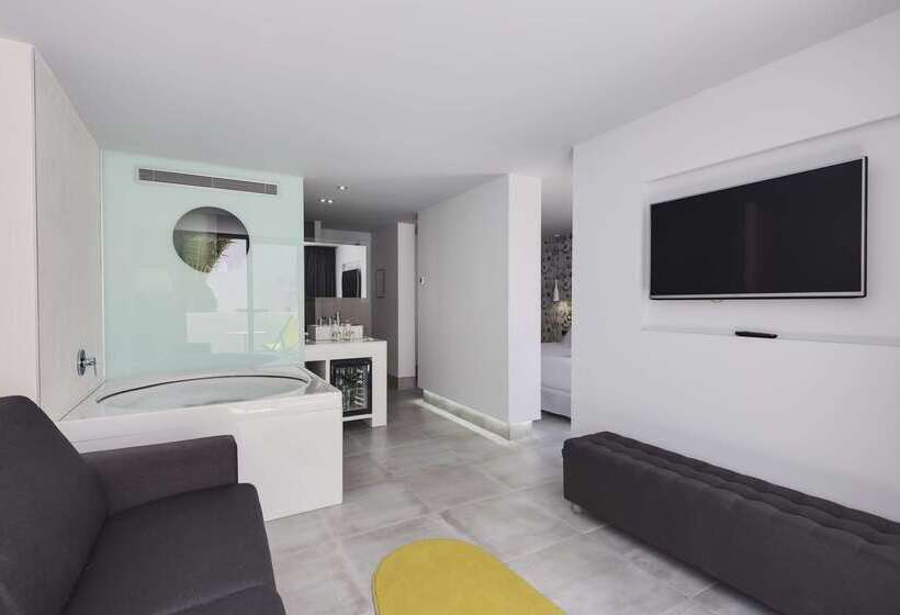 ホテル Barcelo  Teguise Beach - Adults Only