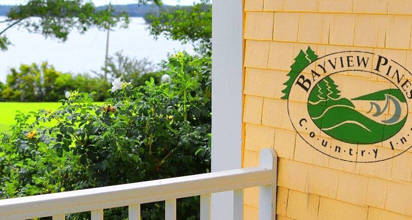 فندق Bayview Pines Country Inn B&b