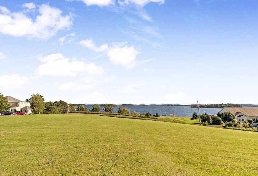 فندق Bayview Pines Country Inn B&b