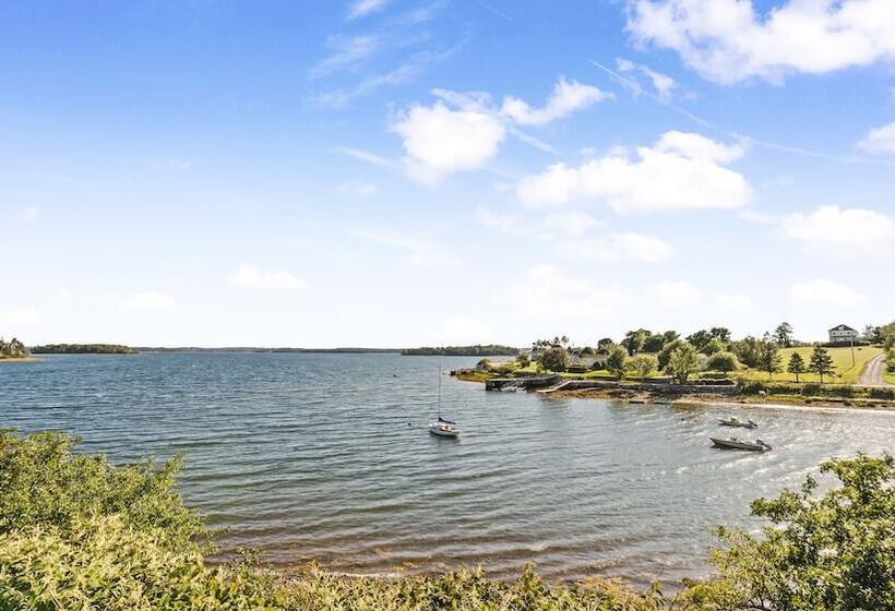 فندق Bayview Pines Country Inn B&b