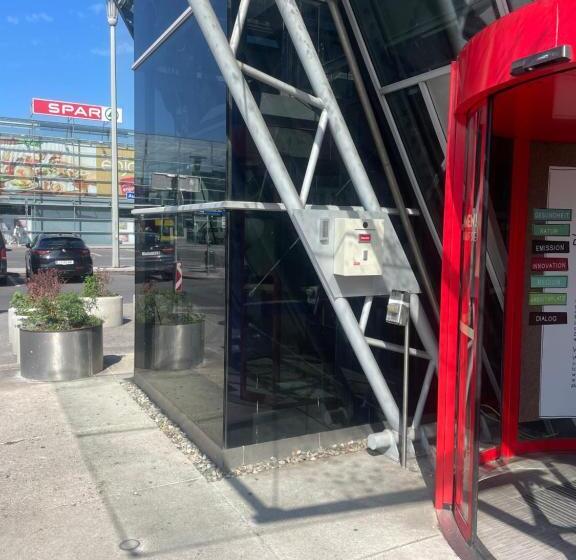 Отель Best In Hosting Graz Self Check In