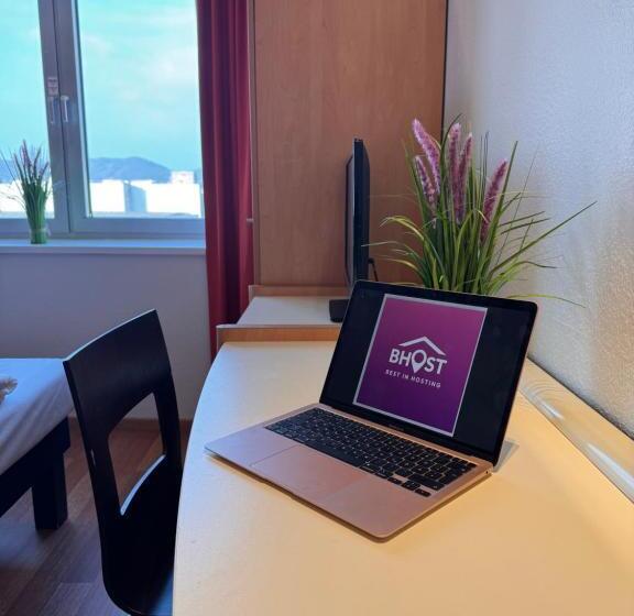 Отель Best In Hosting Graz Self Check In