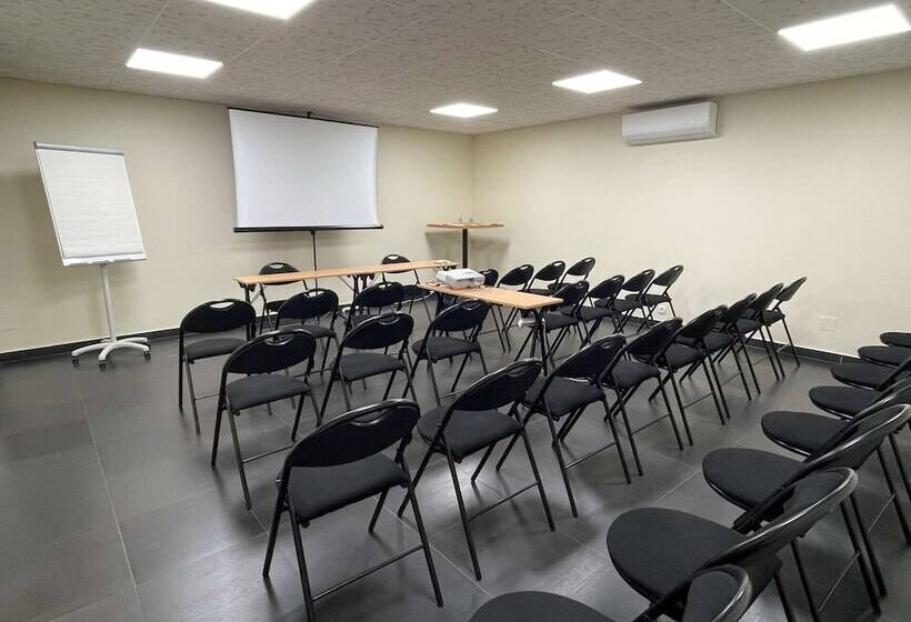 Best Western Plus Hotel Canet Plage