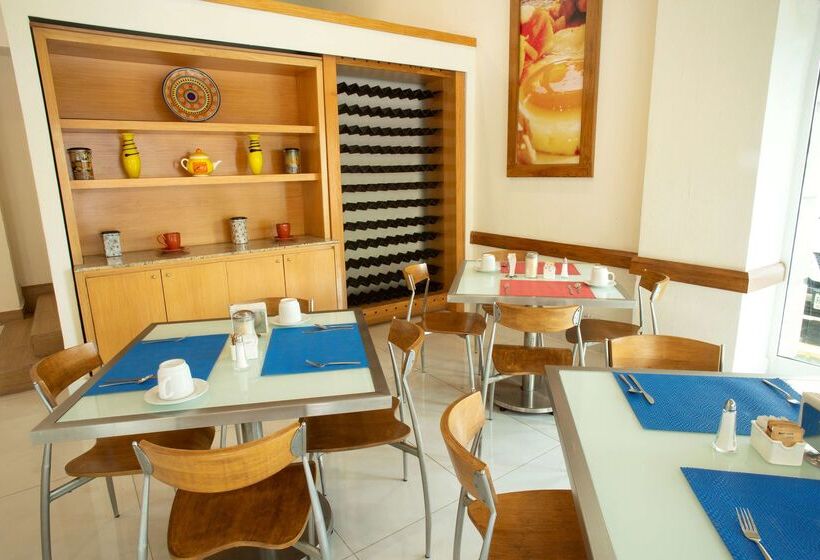 Отель Best Western Centro Monterrey