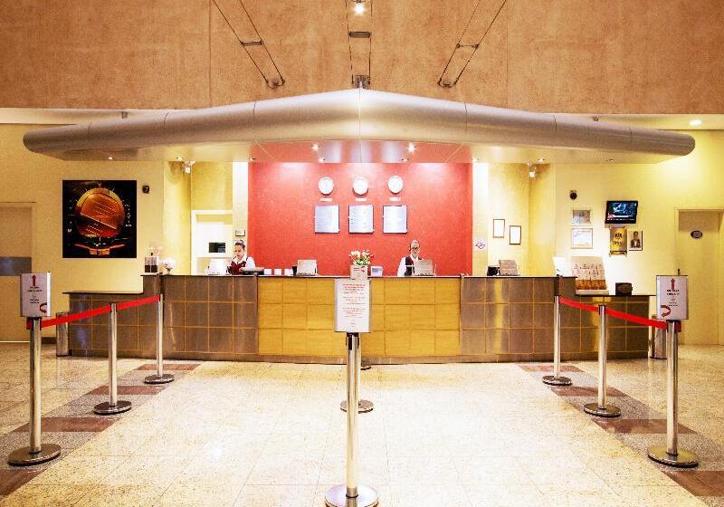 ホテル Bristol International Guarulhos